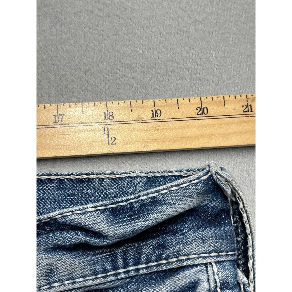 True Religion Ricky Big T‎ Straight Leg XL 38x30 Jeans Light Wash  White Stitch